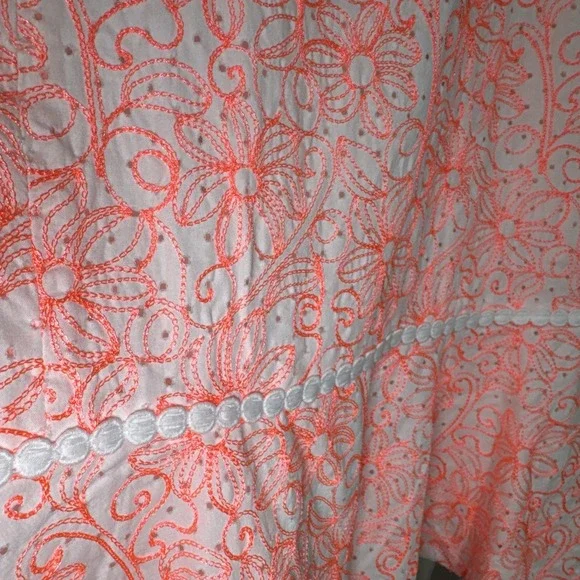 Lilly Pulitzer Ellen Embroidered Lasercut Dress Size 2 - Picture 11 of 15